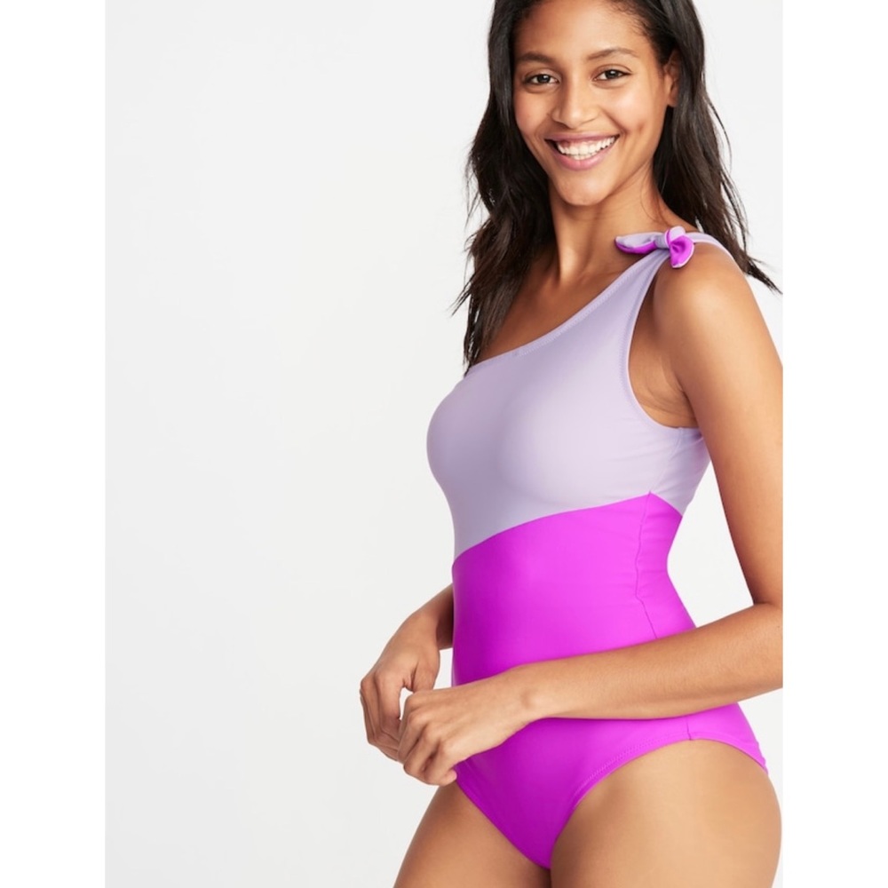 NWT Old Navy Color Block One Shoulder Swimsuit L